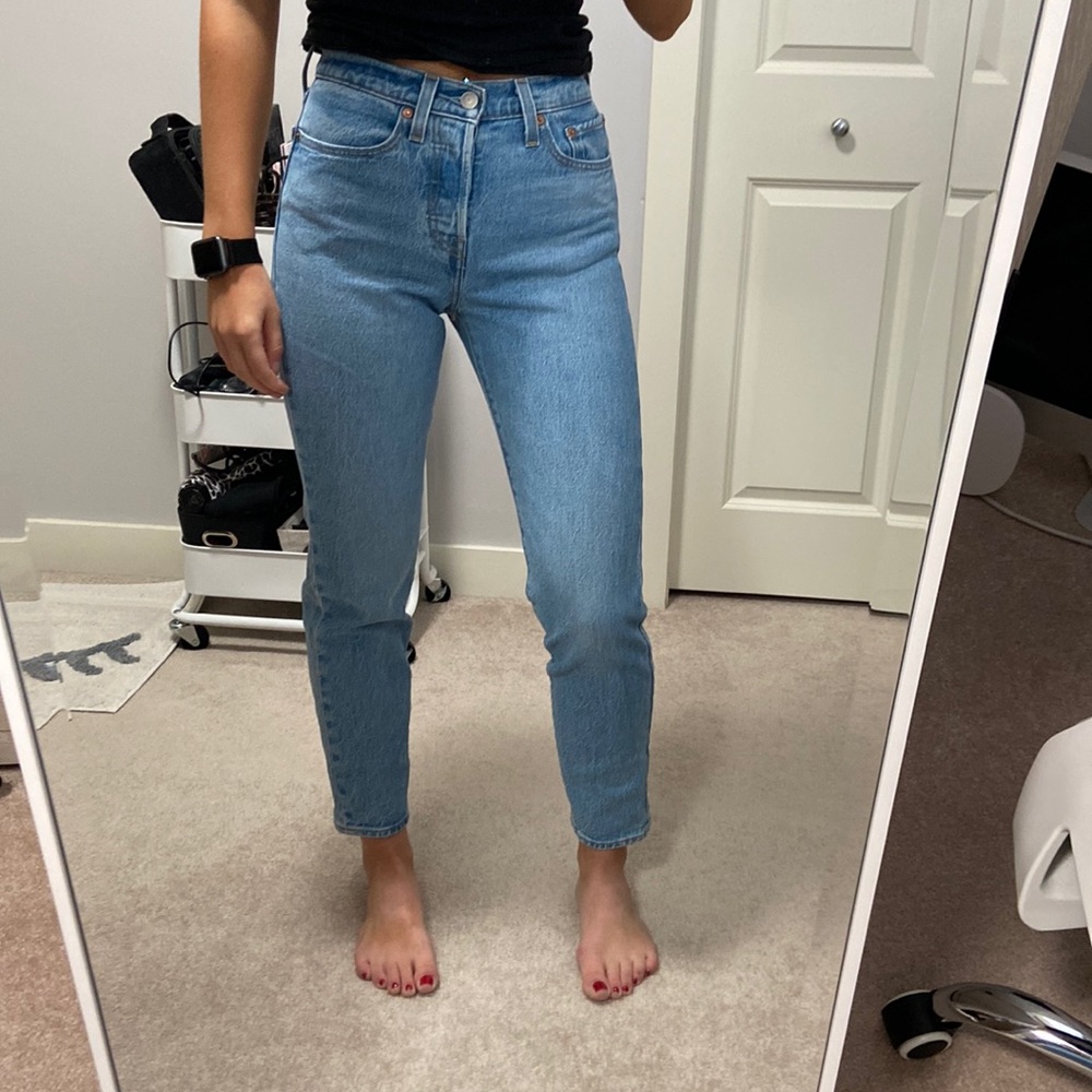Levi’s Wedgie Jeans